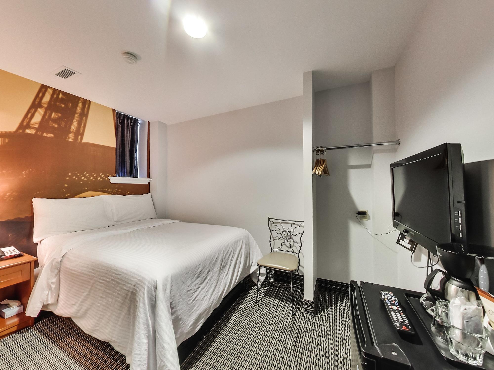 Isabella Hotel & Suites Toronto Zewnętrze zdjęcie